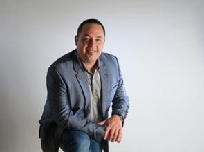 Juan Carlos Menchón Cisneros - Escritor